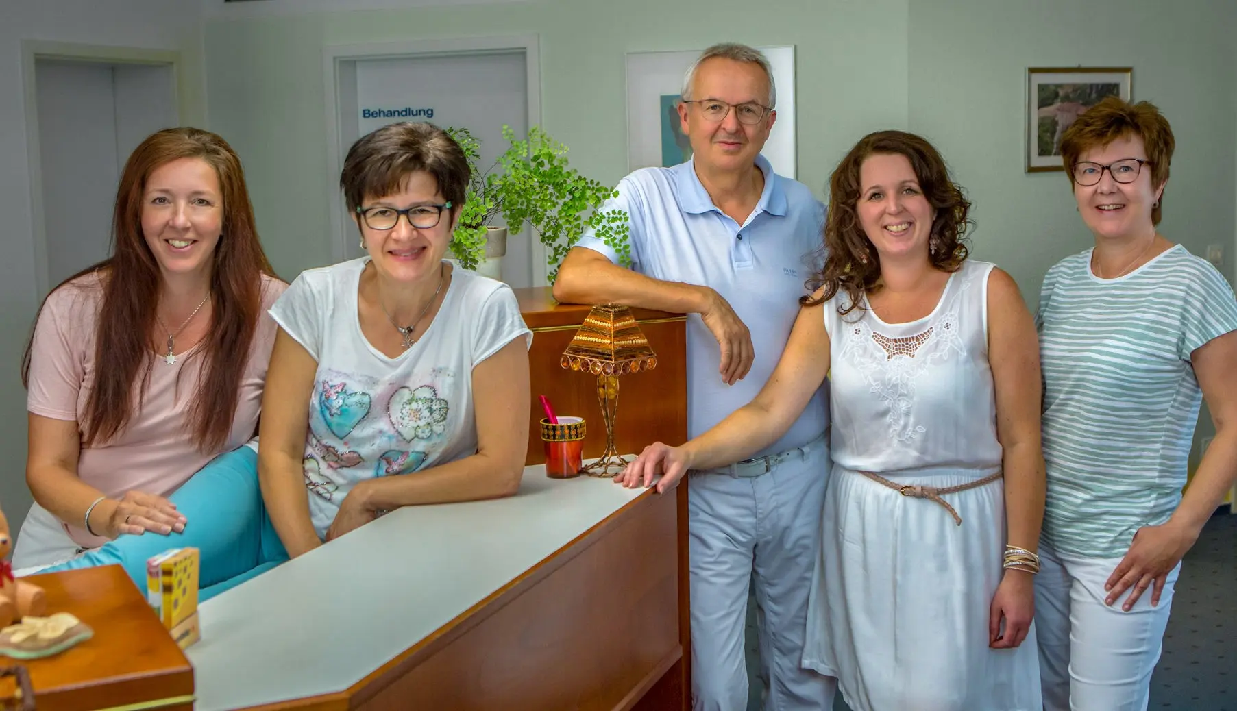 Das Team der Frauenarztpraxis Dieter Pollak am Empfang